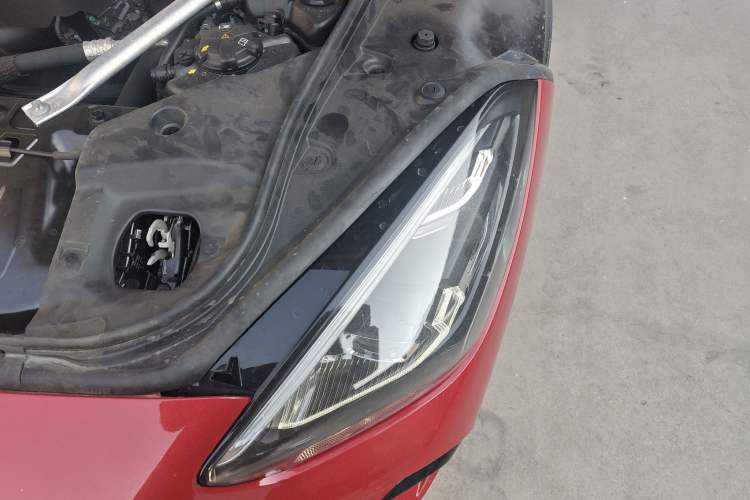 Used BMW Z4 2022 sDrive 25i M Sport Package Engine Bay Left