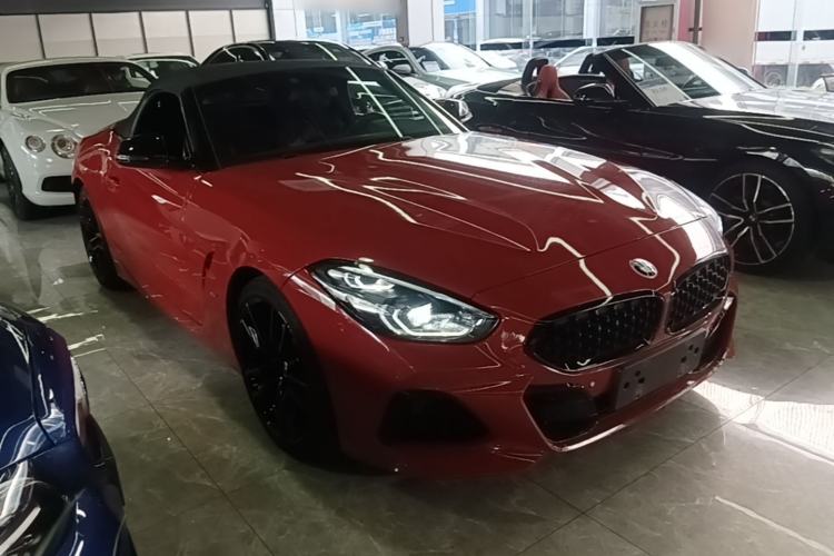 Used BMW Z4 2022 sDrive 25i M Sport Night Edition package Front Right 45 Deg