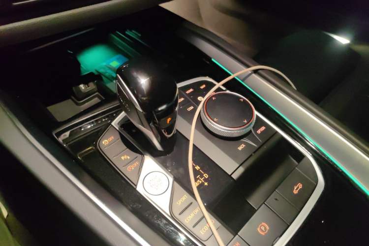 Used BMW Z4 2022 sDrive 25i M Sport Package Gear Lever