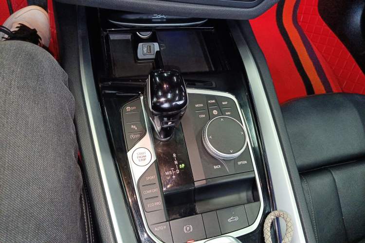 Used BMW Z4 2022 sDrive 25i M Sport Package Gear Lever