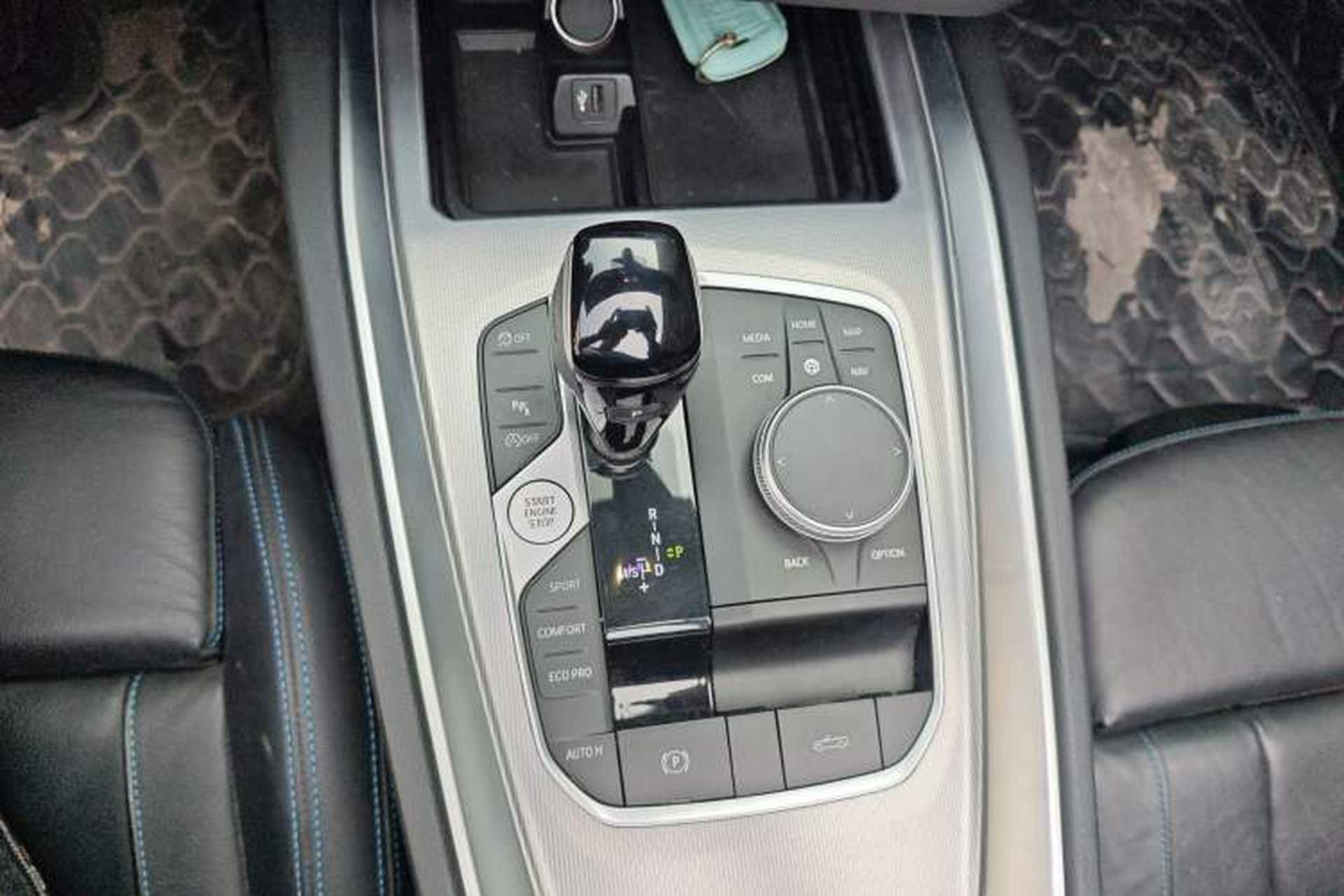 Used BMW Z4 2022 sDrive 25i M Sport Package Gear Lever