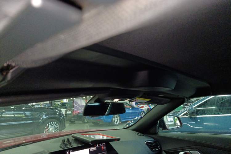 Used BMW Z4 2022 sDrive 25i M Sport Package Headliner