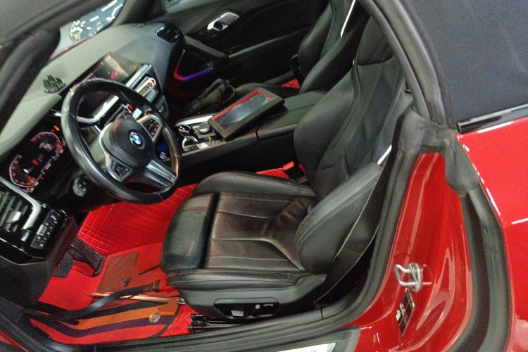 Used BMW Z4 2022 sDrive 25i M Sport Package Left Front Seat