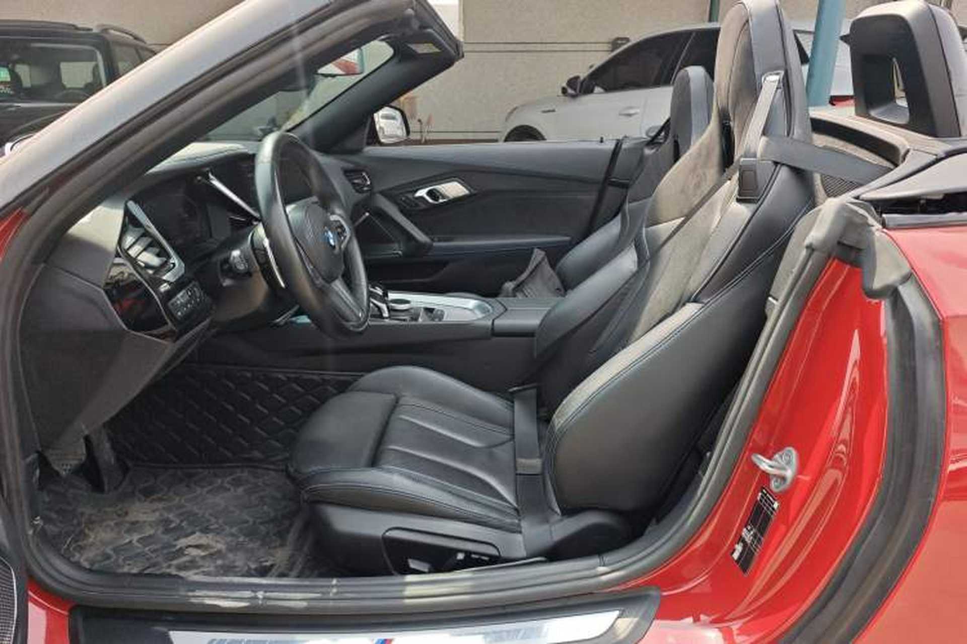 Used BMW Z4 2022 sDrive 25i M Sport Package Left Front Seat