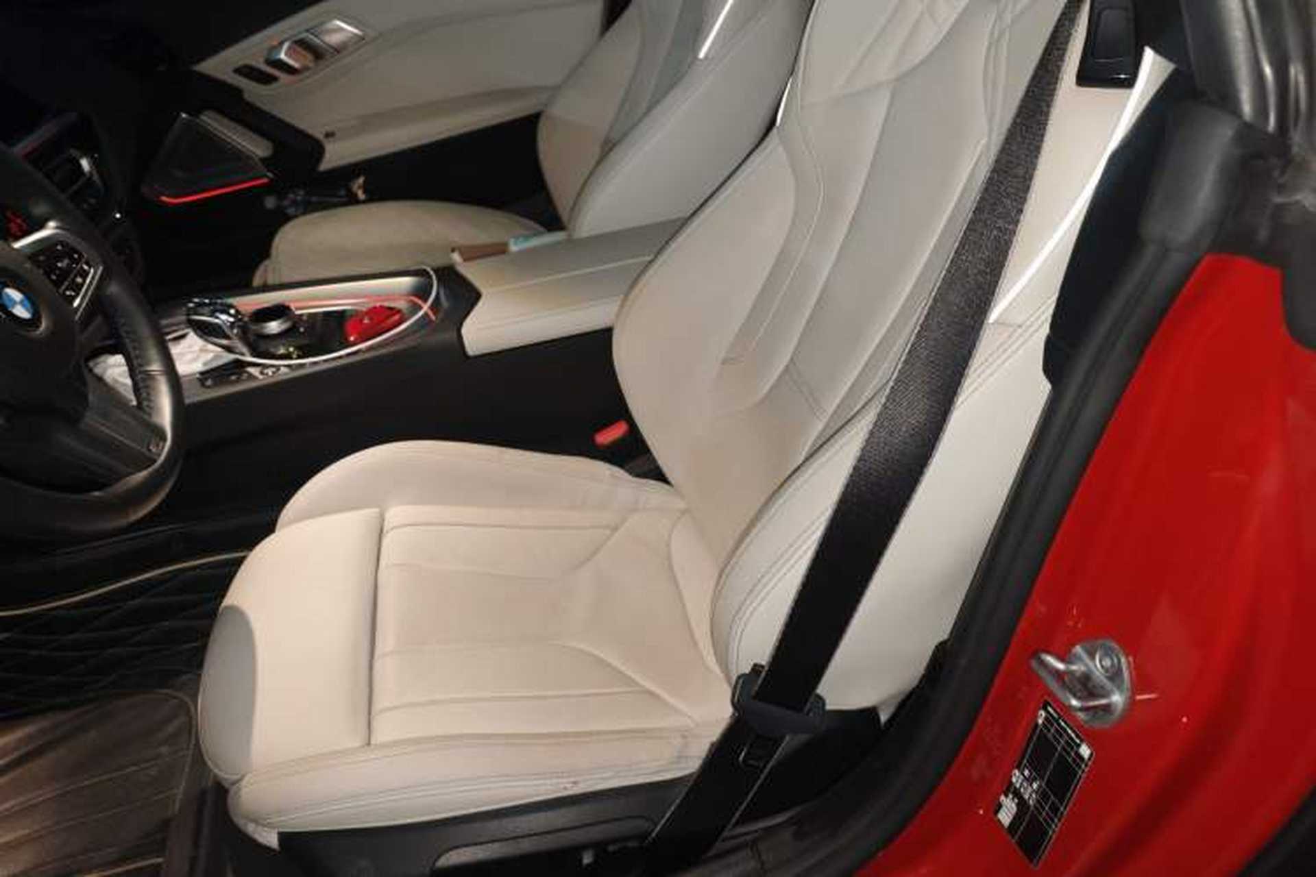 Used BMW Z4 2022 sDrive 25i M Sport Night Edition package Left Rear Seat
