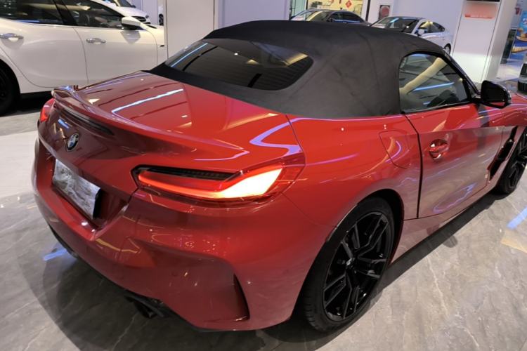 Used BMW Z4 2022 sDrive 25i M Sport Night Edition package Rear Right 45 Deg