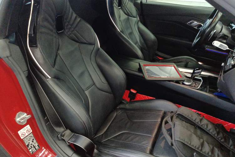 Used BMW Z4 2022 sDrive 25i M Sport Package Right Front Seat