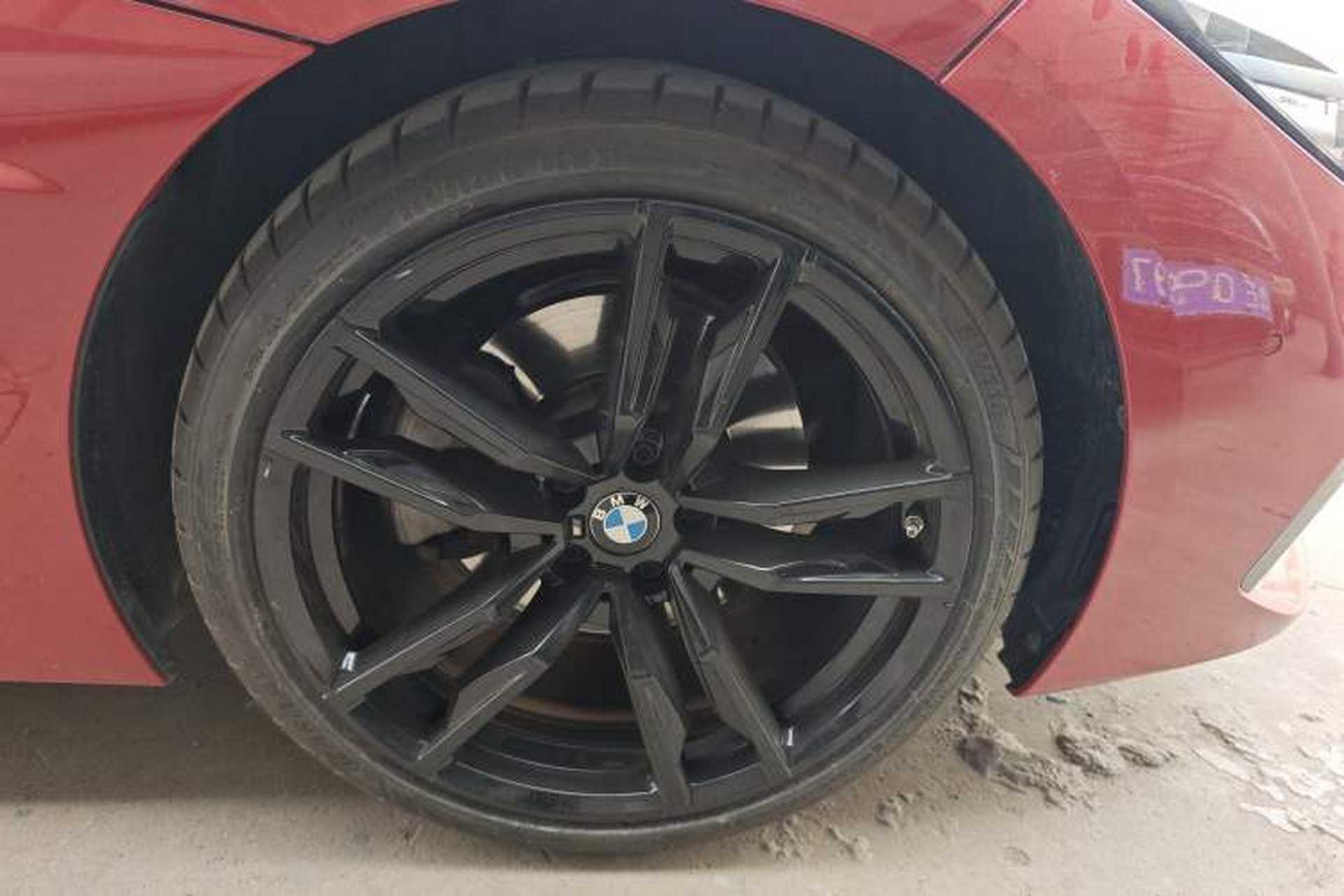 Used BMW Z4 2022 sDrive 25i M Sport Package Right Front Wheel Hub