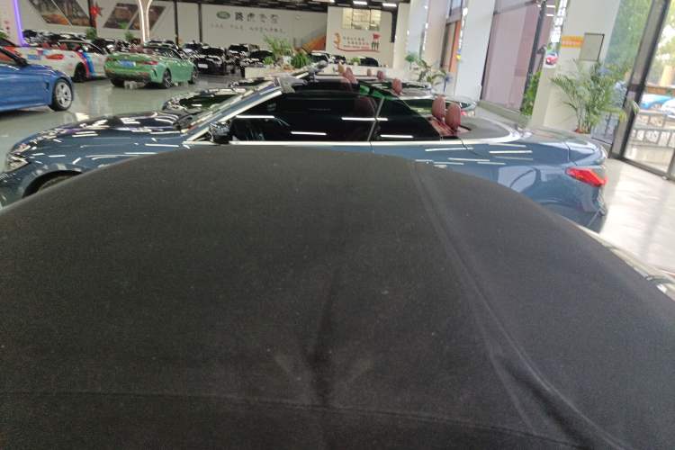 Used BMW Z4 2022 sDrive 25i M Sport Package Roof