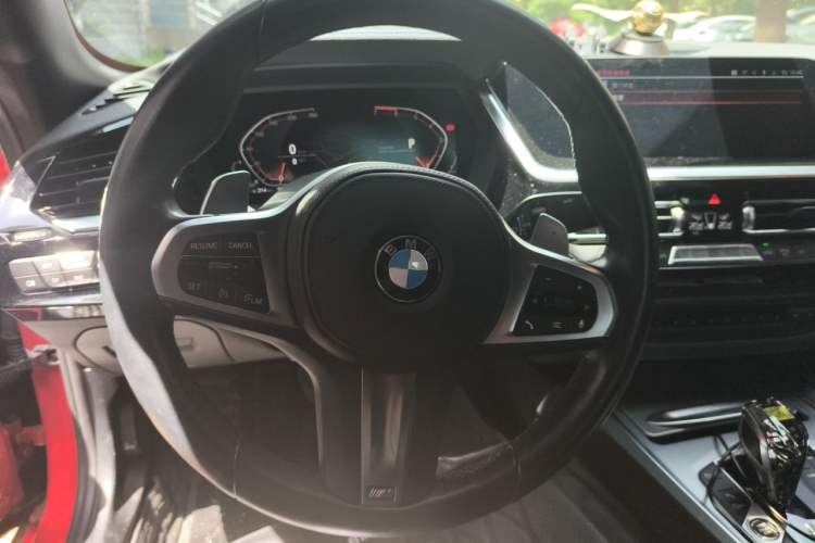 Used BMW Z4 2022 sDrive 25i M Sport Night Edition package Steering Wheel