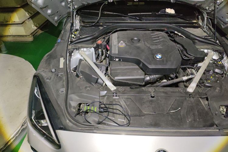 Used BMW Z4 2022 sDrive 25i M Sport Night Edition package Engine Bay Right