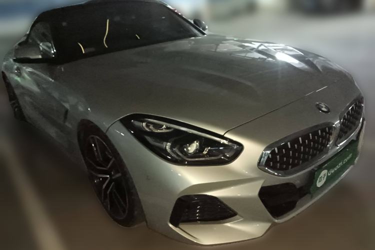 Used BMW Z4 2022 sDrive 25i M Sport Package Front Right 45 Deg