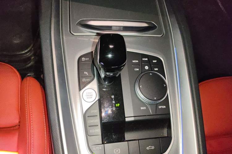 Used BMW Z4 2022 sDrive 25i M Sport Night Edition package Gear Lever