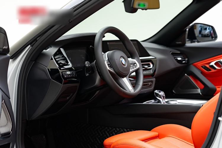 Used BMW Z4 2022 sDrive 25i M Sport Package Interior 7