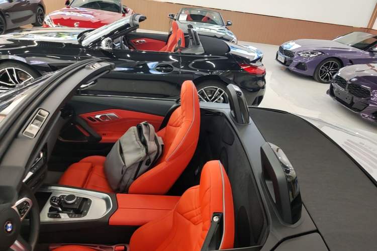 Used BMW Z4 2022 sDrive 25i M Sport Night Edition package Roof