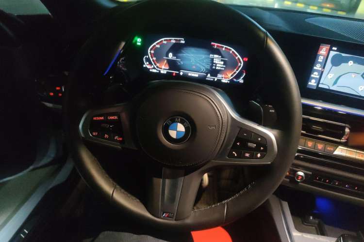 Used BMW Z4 2022 sDrive 25i M Sport Night Edition package Steering Wheel