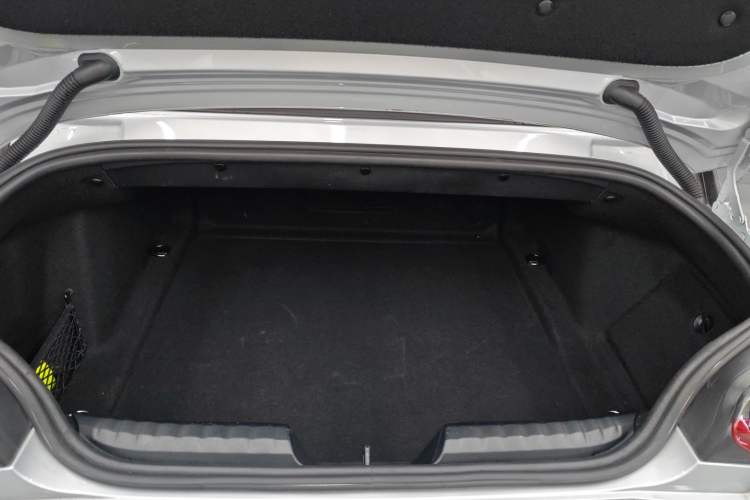Used BMW Z4 2022 sDrive 25i M Sport Package Trunk