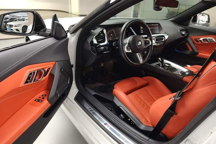 Used BMW Z4 2022 sDrive 25i M Sport Night Edition package Driver Seat