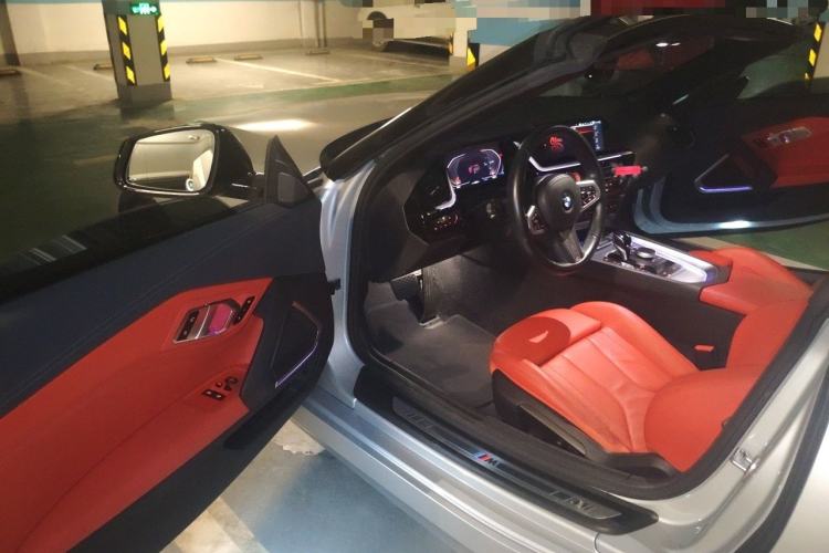 Used BMW Z4 2022 sDrive 25i M Sport Night Edition package Driver Seat