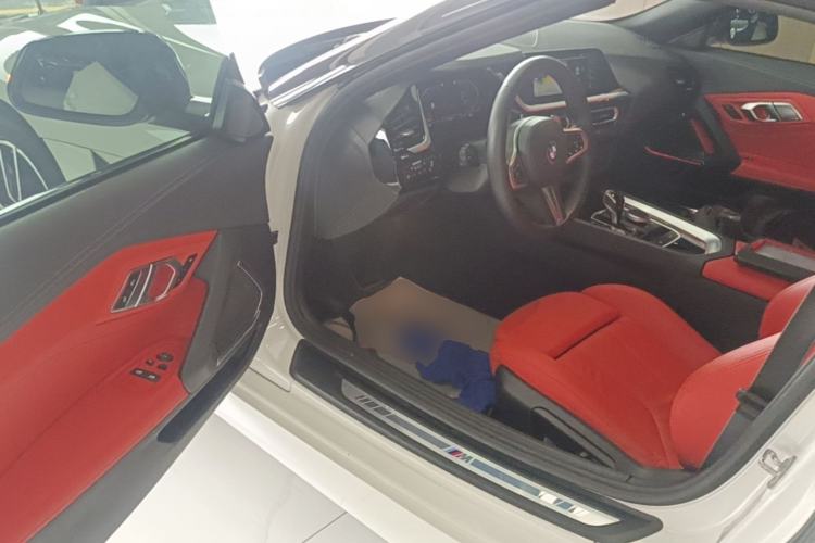 Used BMW Z4 2022 sDrive 25i M Sport Package Driver Seat