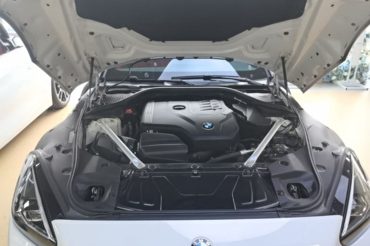 Used BMW Z4 2022 sDrive 25i M Sport Package Engine Bay