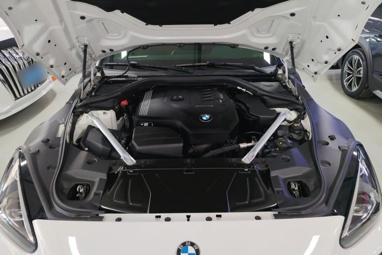 Used BMW Z4 2022 sDrive 25i M Sport Package Engine Bay