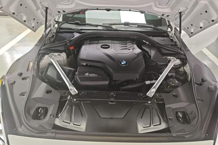 Used BMW Z4 2022 sDrive 25i M Sport Package Engine Bay