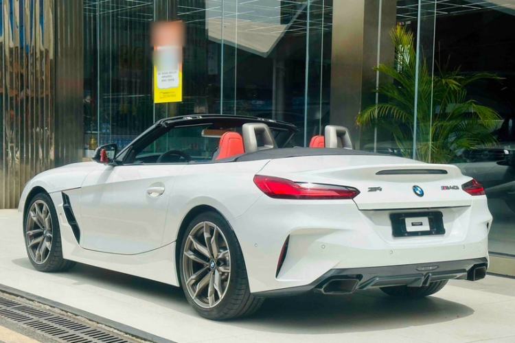 Used BMW Z4 2022 M40i M Sport Performance Edition Exterior 5