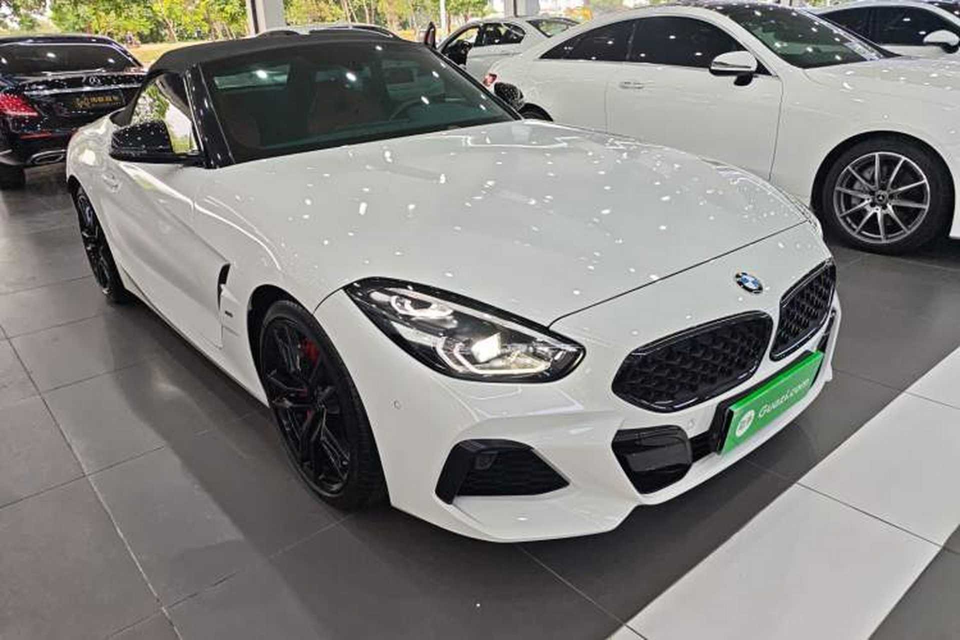 Used BMW Z4 2022 sDrive 25i M Sport Night Edition package Front Right 45 Deg