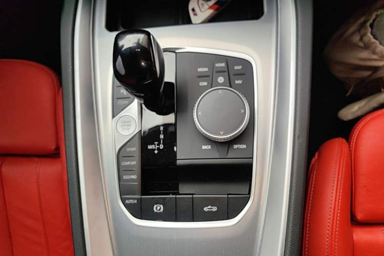 Used BMW Z4 2022 sDrive 25i M Sport Night Edition package Gear Lever