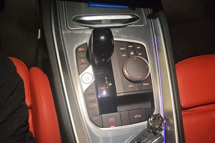 Used BMW Z4 2022 sDrive 25i M Sport Night Edition package Gear Lever