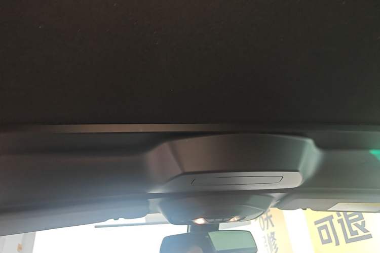 Used BMW Z4 2022 sDrive 25i M Sport Package Headliner