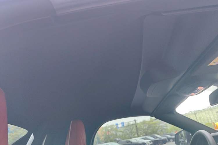 Used BMW Z4 2022 sDrive 25i M Sport Package Headliner