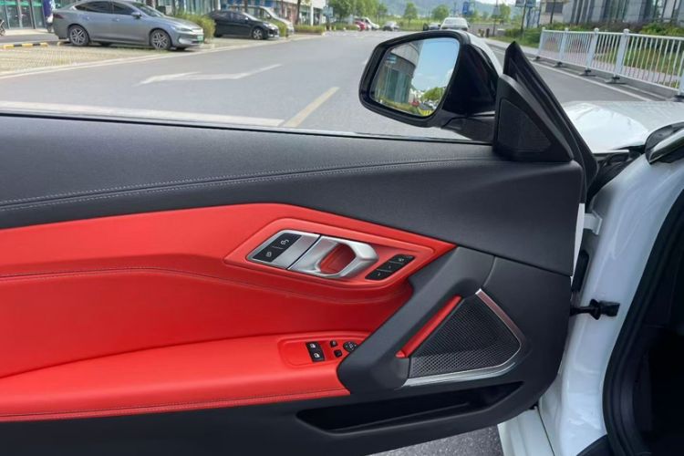 Used BMW Z4 2022 sDrive 25i M Sport Package Interior 3