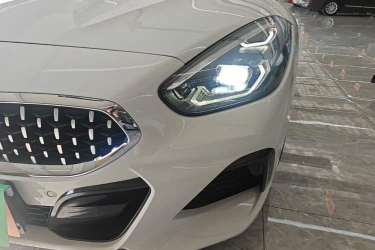 Used BMW Z4 2022 sDrive 25i M Sport Package Left Front Headlight