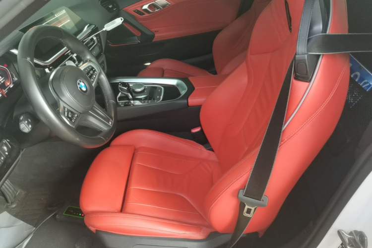 Used BMW Z4 2022 sDrive 25i M Sport Package Left Front Seat