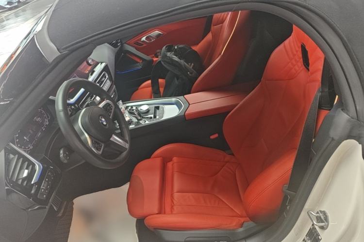 Used BMW Z4 2022 sDrive 25i M Sport Package Left Front Seat