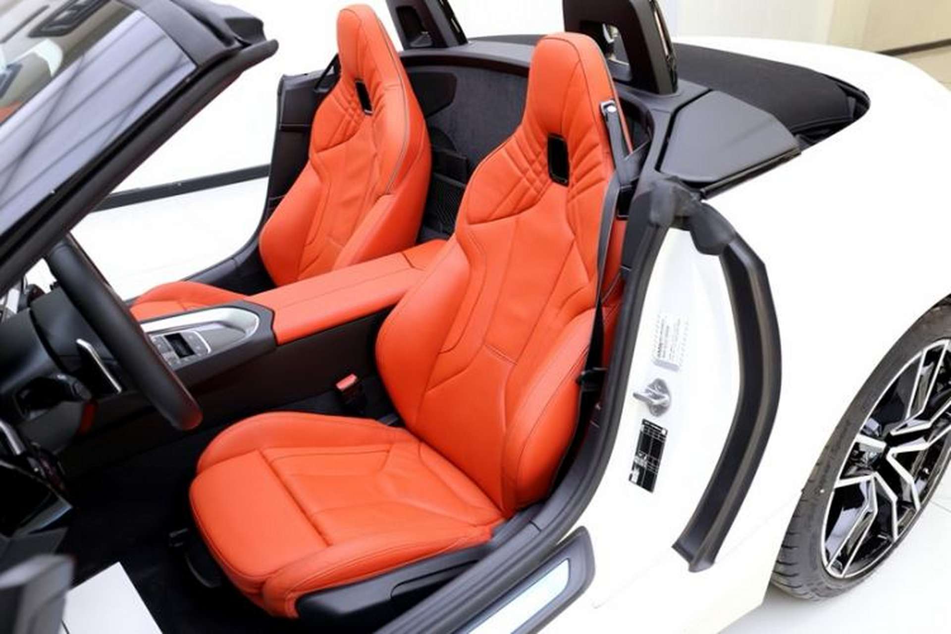 Used BMW Z4 2022 sDrive 25i M Sport Package Left Front Seat