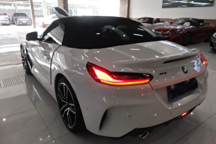 Used BMW Z4 2022 sDrive 25i M Sport Package Rear Left 45 Deg