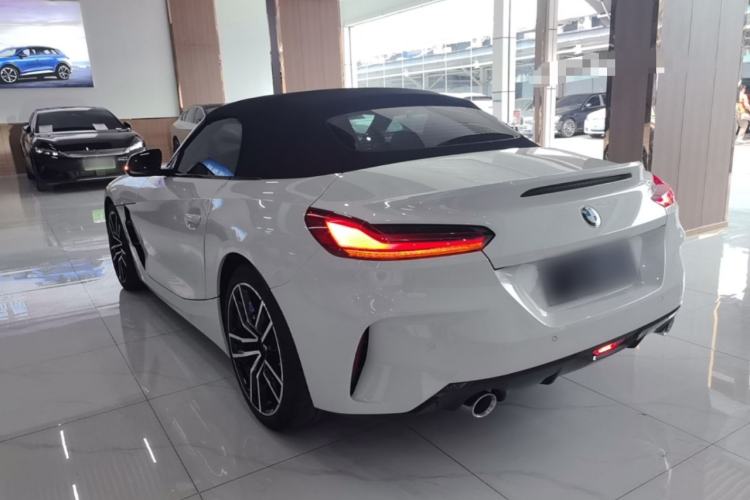 Used BMW Z4 2022 sDrive 25i M Sport Package Rear Left 45 Deg
