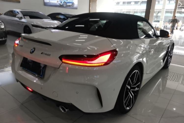 Used BMW Z4 2022 sDrive 25i M Sport Package Rear Right 45 Deg