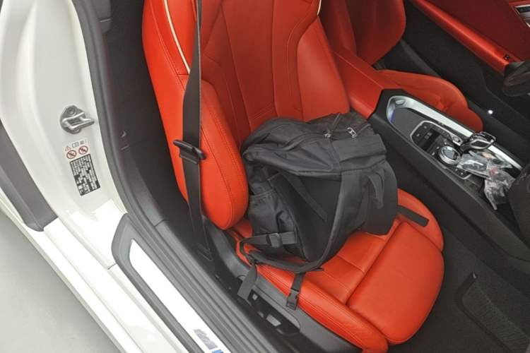Used BMW Z4 2022 sDrive 25i M Sport Package Right Front Seat