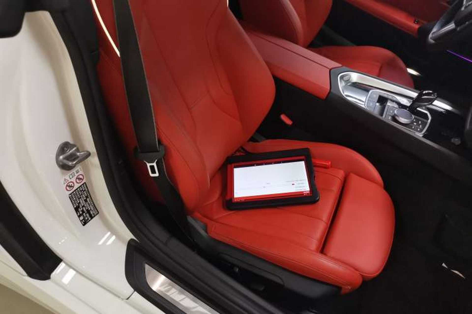 Used BMW Z4 2022 sDrive 25i M Sport Package Right Front Seat