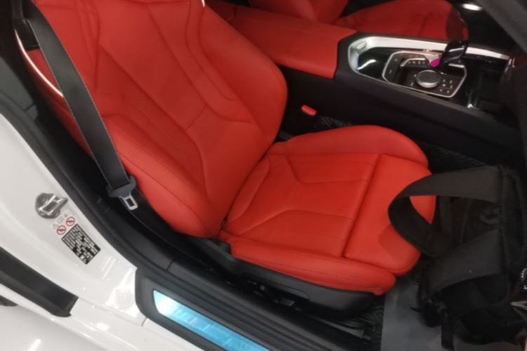 Used BMW Z4 2022 sDrive 25i M Sport Package Right Front Seat
