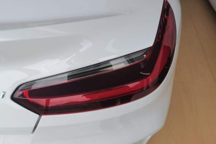 Used BMW Z4 2022 sDrive 25i M Sport Package Right Rear Taillight