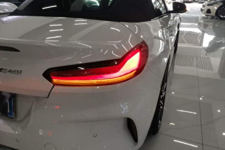 Used BMW Z4 2022 sDrive 25i M Sport Package Right Rear Taillight