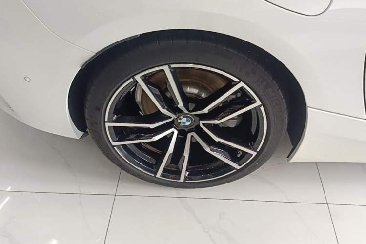 Used BMW Z4 2022 sDrive 25i M Sport Package Right Rear Wheel Hub