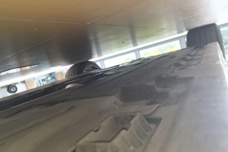 Used BMW Z4 2022 sDrive 25i M Sport Package Right Side Sill