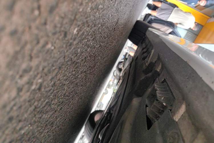 Used BMW Z4 2022 sDrive 25i M Sport Night Edition package Right Side Sill