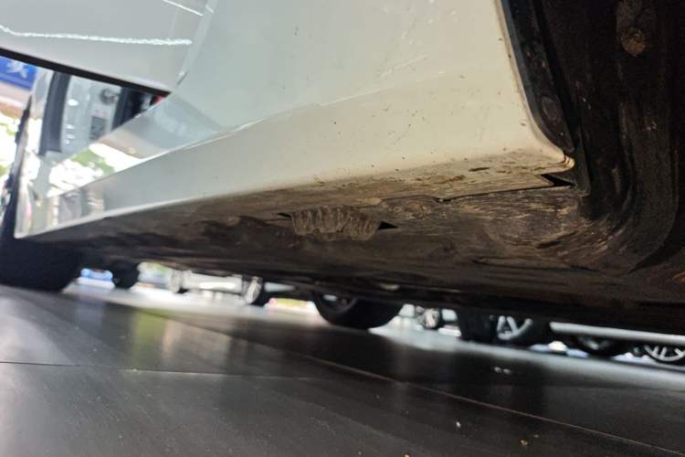 Used BMW Z4 2022 sDrive 25i M Sport Night Edition package Right Side Sill